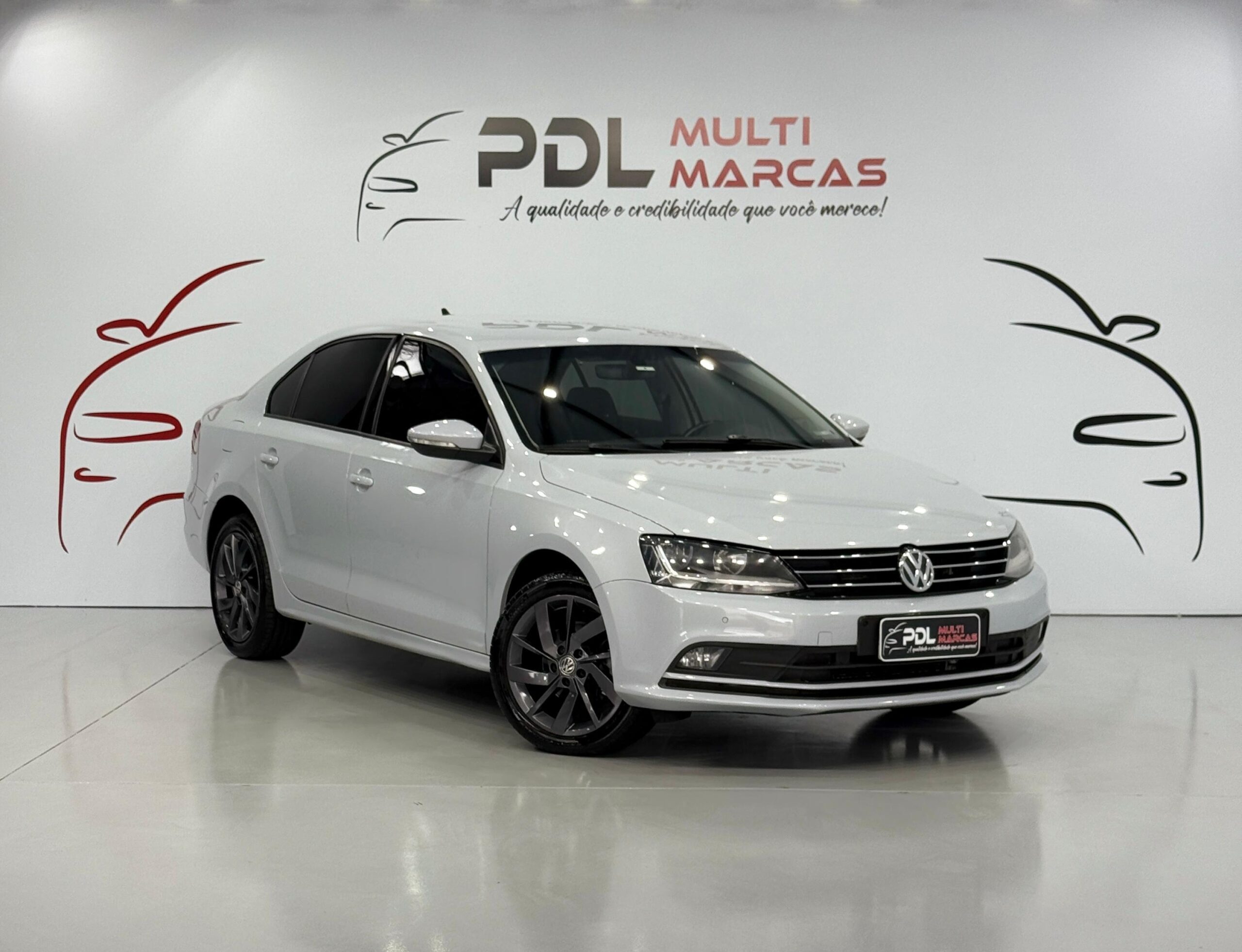 Foto de VOLKSWAGEN JETTA COMFORTLINE 1.4 TSI