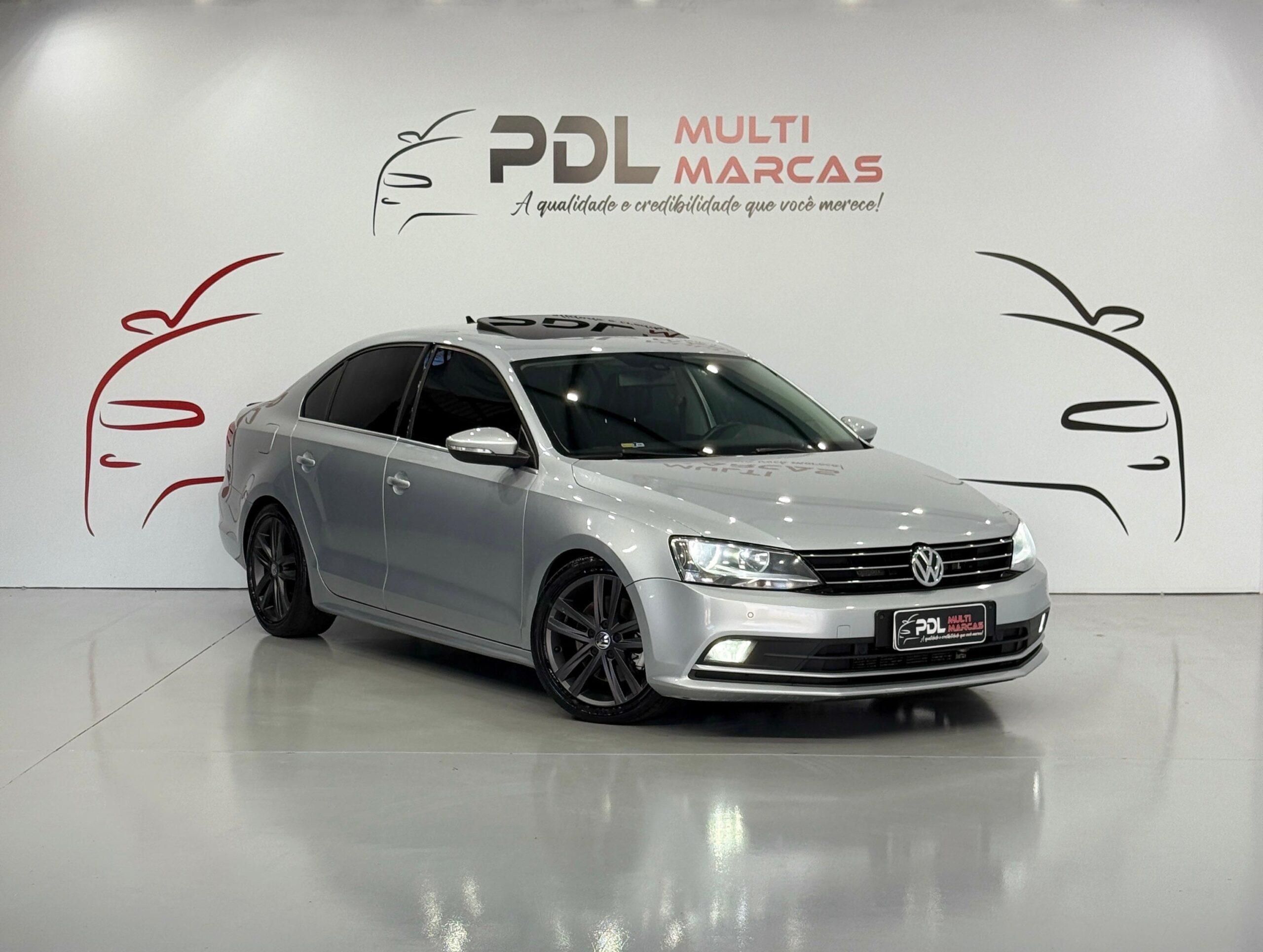 Foto de VOLKSWAGEN JETTA HIGHILINE 2.0 TSI